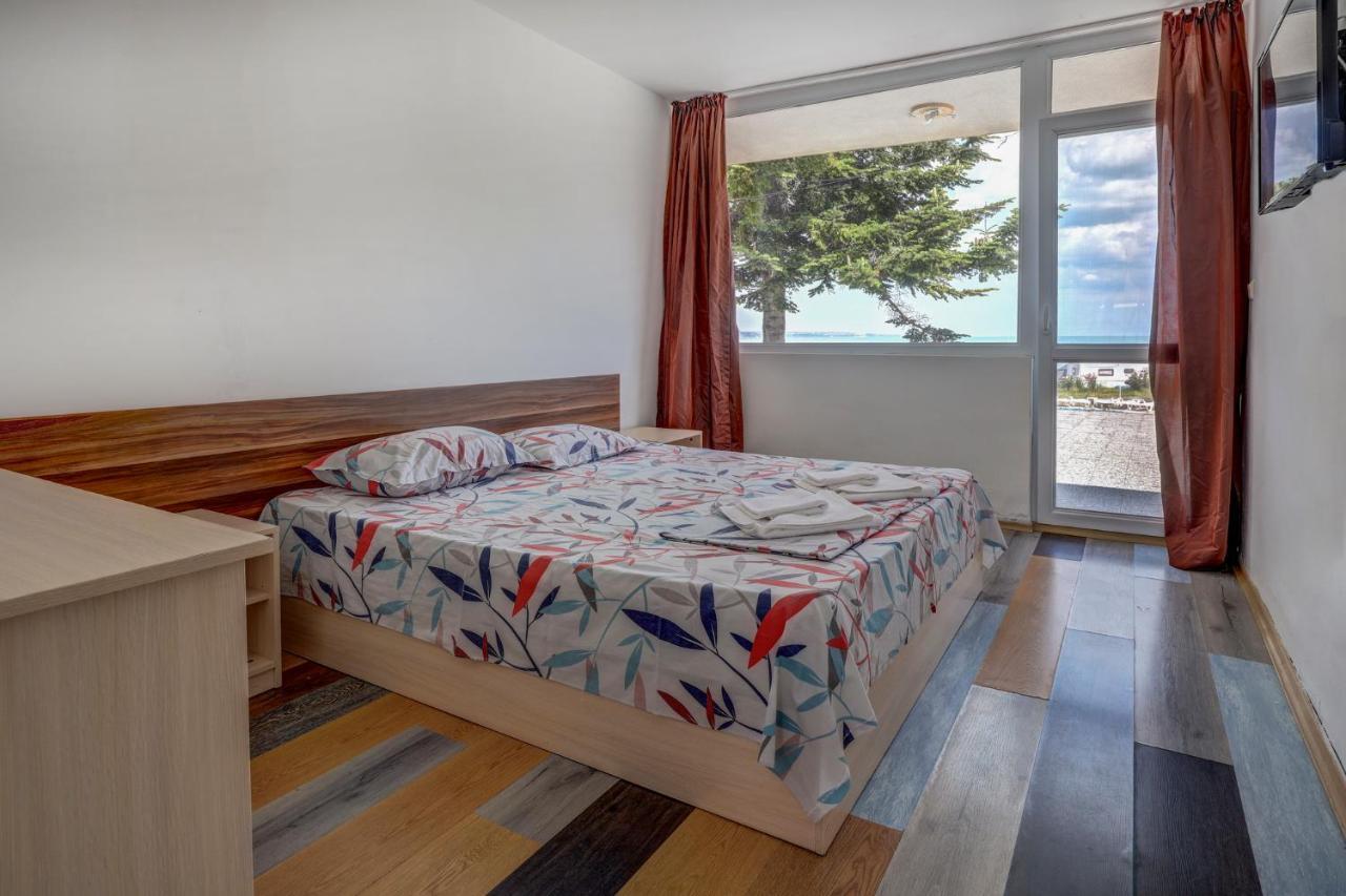 Saint George Hotel 2 Kavarna Extérieur photo