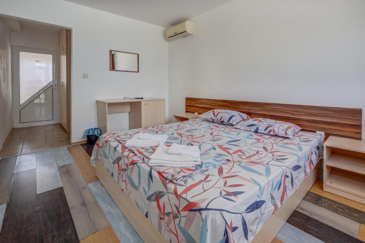 Saint George Hotel 2 Kavarna Extérieur photo